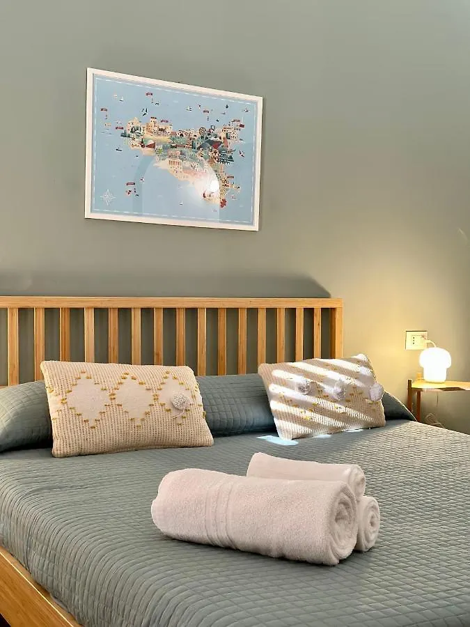 Apartment Ferienwohnung Sabbinirica House Catania Italien